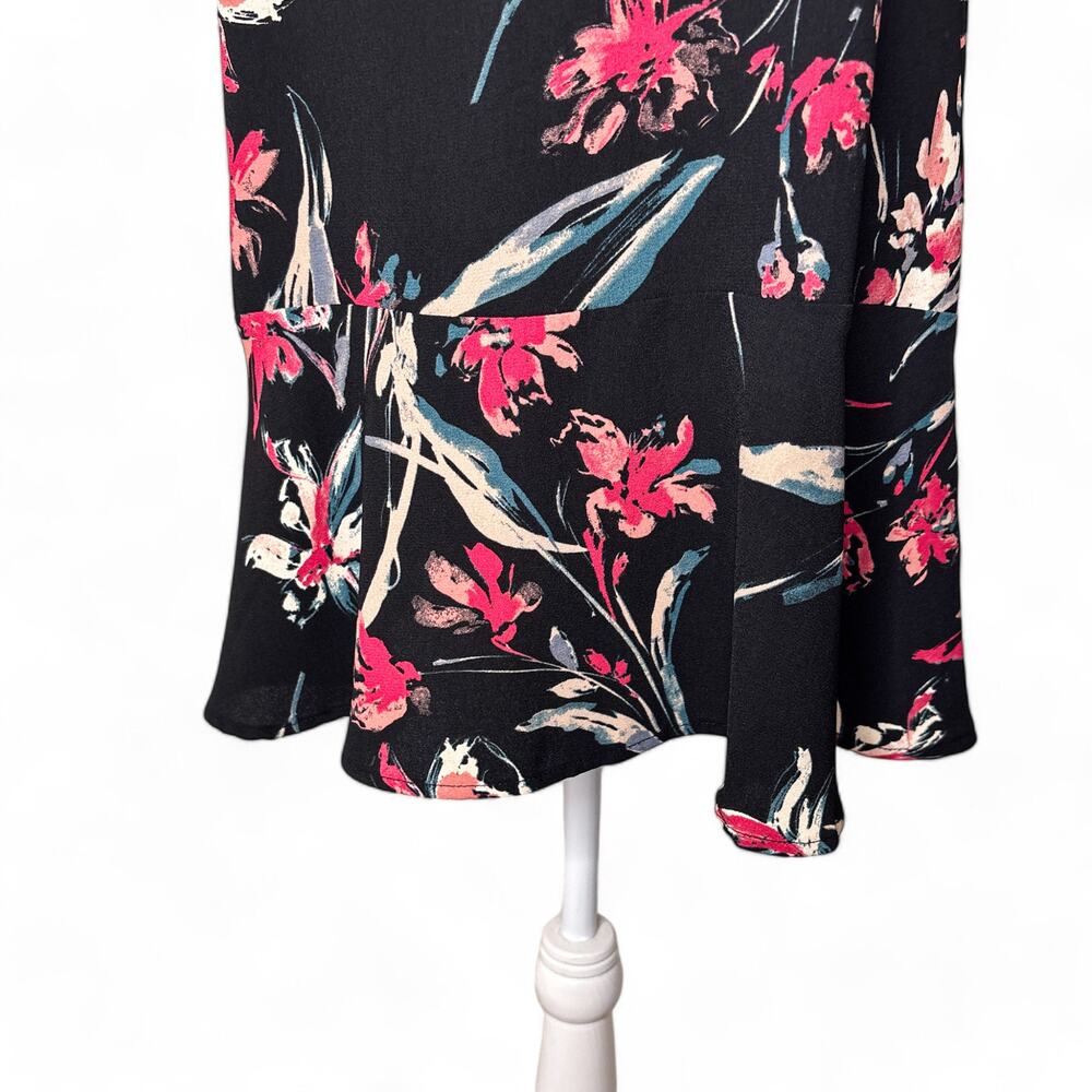 Leith Sleeveless Tropical Floral Flutter Hem Shift Mini Dress Black Small - Picture 6 of 9